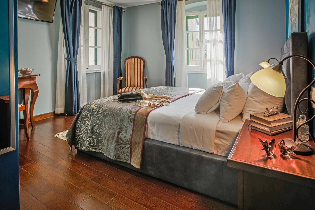 Theatre Luxury Rooms Split Buitenkant foto