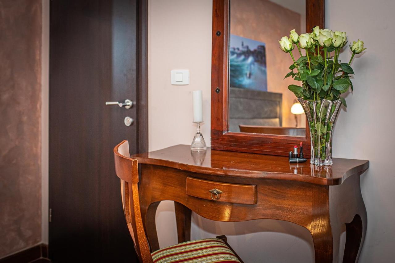 Theatre Luxury Rooms Split Buitenkant foto